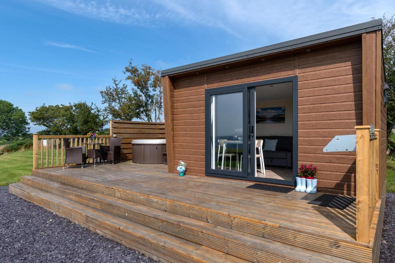 Waenfechan Glamping With Hot Tubs Colwyn Bay Exterior foto
