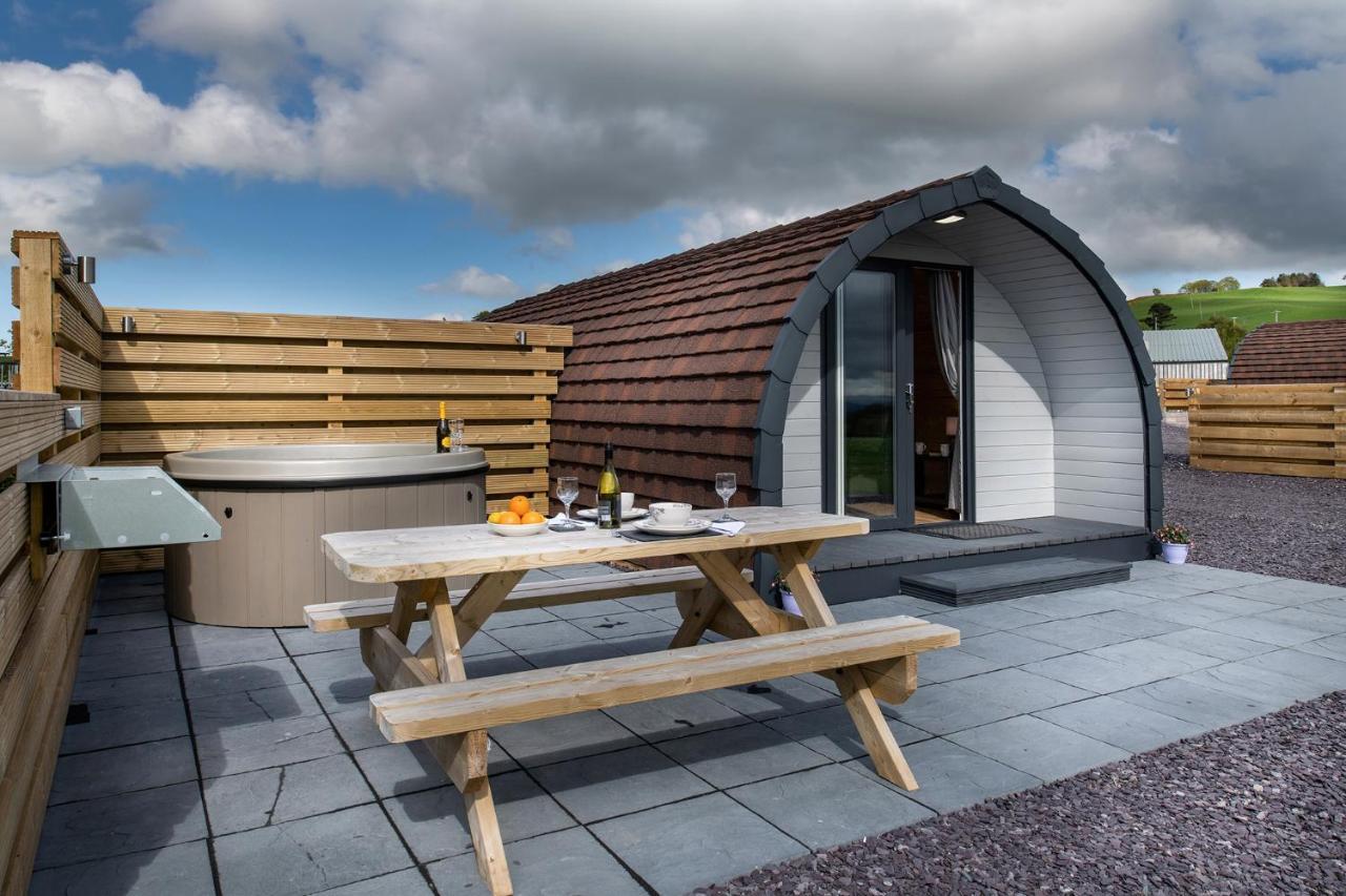 Waenfechan Glamping With Hot Tubs Colwyn Bay Exterior foto