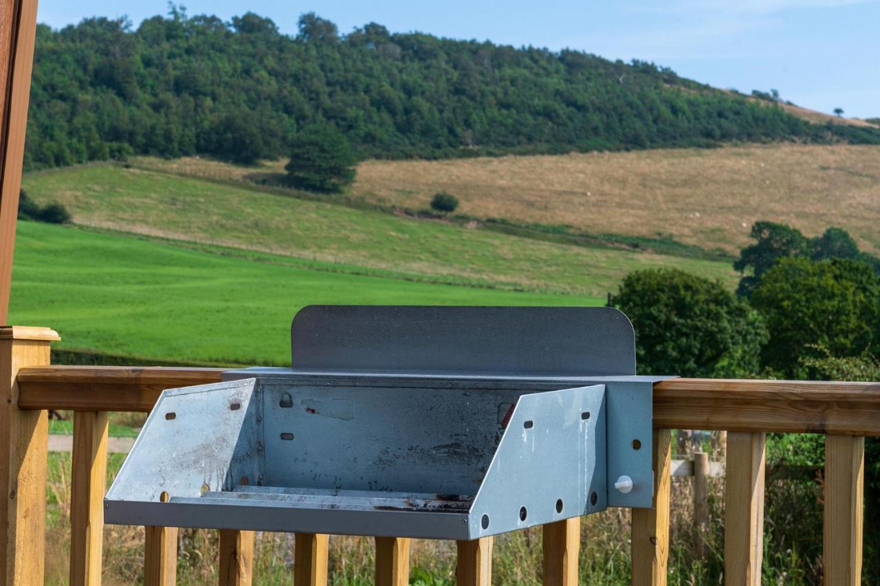Waenfechan Glamping With Hot Tubs Colwyn Bay Exterior foto