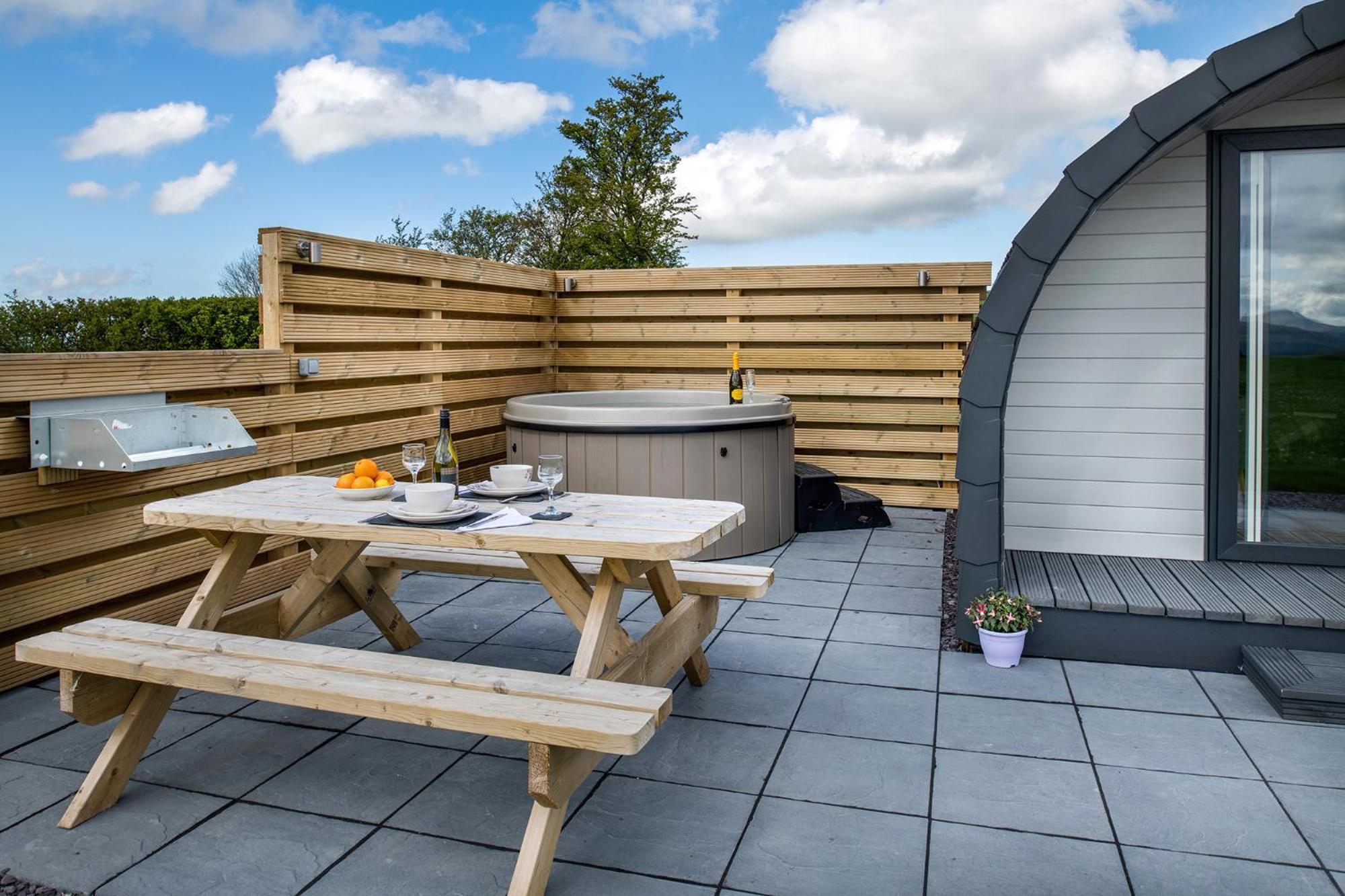 Waenfechan Glamping With Hot Tubs Colwyn Bay Exterior foto